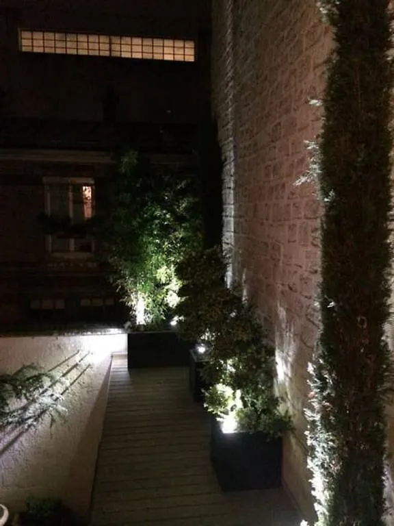 Bed and breakfast Champs Elysees París